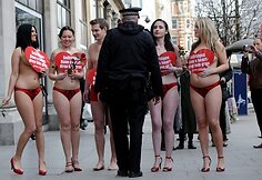 Organizatoriai susidūrė su policija.