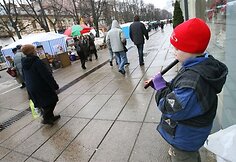 Berniukas su dūdele