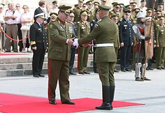 Valdžios regalijų grąžinimo prezidentui grąžinimo ceremonija