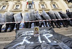 Italijoje masiniai protestai