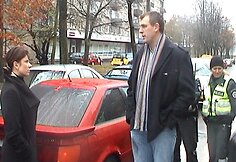 Einikis liko be ratų