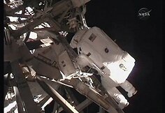 Endeavour, TKS ir pasivaik&scaron;čiojimas atvirame kosmose
