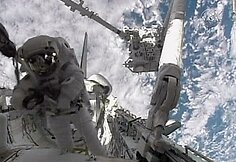 Endeavour, TKS ir pasivaik&scaron;čiojimas atvirame kosmose