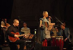 Giedrė Kilčiauskienė su grupe