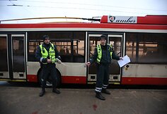 Vilniuje troleibusas sužalojo jaunuolį.