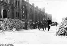 Vokiečių kariai Var&scaron;uvos gatvėje (1944 m. rugpjūtis&ndash;rugsėjis)