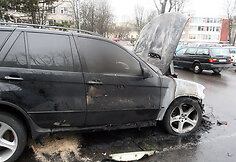 Sudegęs BMW X5