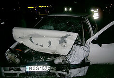 Automobilis &bdquo;VW Golf&ldquo; po avarijos