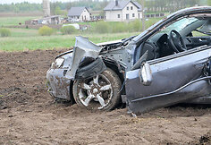 Sumaitotas automobilis &bdquo;Subaru&ldquo;
