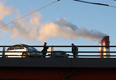 Vilnius, Tūkstantmečio g., ant viaduko Lazdynų link