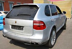 Vogtas automobilis „Porshe Cayenne“