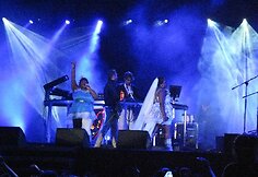Grupė &bdquo;Basement Jaxx&ldquo;
