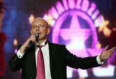 Valinskas atsisveikino muzikiniu projektu ir perleido pareigas....