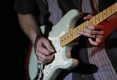 Gitaristas Gregas Kochas koncertavo su grupe „Greg Koch and other bad man“