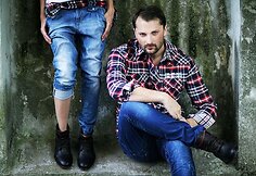 Mantas Petru&scaron;kevičius Lietuvoje reklamuoja &bdquo;Cipo&Baxx&ldquo; drabužius jaunimui