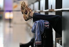 Keleivis, įstrigęs Stambulo oro uoste