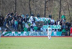 Akimirkos iš sekmadienį 15 val. Vingio parke vykusių varžybų VMFD ŽALGIRIS – FK LIETAVA (Jonava).