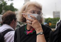 Buenos Aires apgaubė nuodingas debesis, evakuojami žmonės
