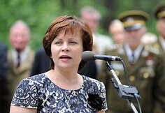 Pirmadienį Aukštuosiuose Paneriuose Vilniuje paminėtos Lietuvos vietinės rinktinės karių savanorių sušaudymo 65-osios metinės.