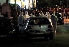 Prie neonacių partijos „Auksinė aušra“ būstinės aidėjo šūviai.