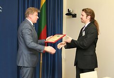 A.Ažubalis ir II vietos nugalėtojas Ignas Kalpokas