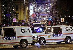 Policija skubėjo tramdyti protesto dalyvių.