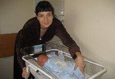 &bdquo;Sūnaus laukėme Kalėdoms, o jis laukė Naujų metų&ldquo;, - juokėsi KMUK sausio 1-ąją sūnaus susilaukusi Kauno rajono gyventoja Žydrė. 