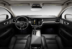 Naujasis „Volvo V60 Cross Country“