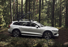 Naujasis „Volvo V60 Cross Country“