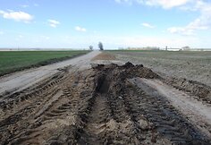 Pažeistos rajoninių kelių dangos