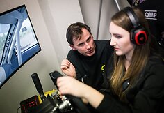 Ignas Abečiūnas, Simuliatorių akademija