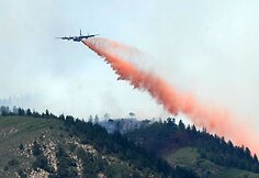 Gaisrus gesina JAV kariniai lėktuvai C-130