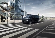 &bdquo;Peugeot&ldquo; pristatė elektrinį autobusiuką