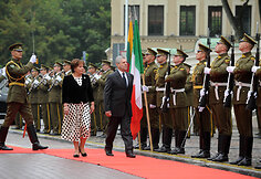 Krašto apsaugos ministrė susitiko su su Italijos gynybos ministru Giampaolo Di Paola