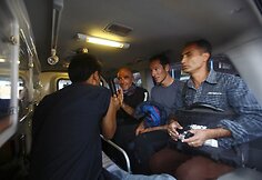 Nepale, &scaron;alia Manaslu vir&scaron;ūnės, žuvo 9 alpinistai. Kiti i&scaron;gabenti sraigtasparniu.