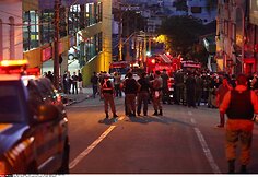 Brazilijoje, mieste Santa Maria klube &bdquo;Kiss&ldquo; kilęs gaisras nusine&scaron;ė kelis &scaron;imtus gyvybių