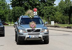 Joninių automobilis Latvijoje