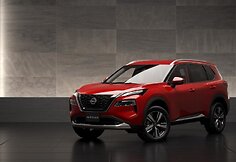 Naujasis Nissan X-Trail (2022)