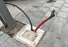 Naujos nemokamo elektromobilių įkrovimo stotelės Vilniuje, Saulėtekio al.