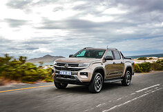 Trečios kartos pikapas &bdquo;Volkswagen Amarok&ldquo; (2023), pravažumui skirta PanAmericana versija