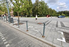 Pertvarkos Vilniuje: įrenginėjamos elektriniams paspirtukams skirtos stovėjimo vietos