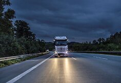 &bdquo;Daimler Truck&ldquo; vandeniliu varomas sunkvežimis &bdquo;GenH2&ldquo; pasiekė naują rekordą