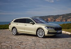 V.Žala išbandė naują Škoda Superb