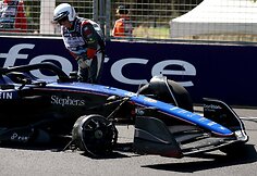 Alexo Albono avarija treniruotėje Australijos F1 GP