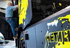 IVECO S-Way Metallica Special Edition