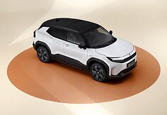 Elektromobilis &bdquo;Toyota Urban Cruiser&ldquo; (2024)