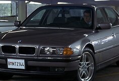 Džeimsas Bondas, BMW 7
