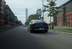 „Mercedes-Benz“ elektromobilis su kietojo būvio baterija vienu įkrovimu nuvažiavo 1 205 kilometrus