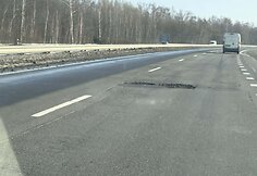 Didžiulės duobės automagistralėje