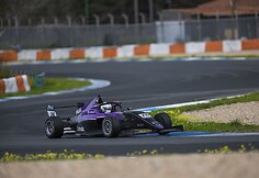 Lietuvis Markas &Scaron;ilkūnas ruo&scaron;iasi debiutui &bdquo;Formula 4&ldquo; lenktynėse